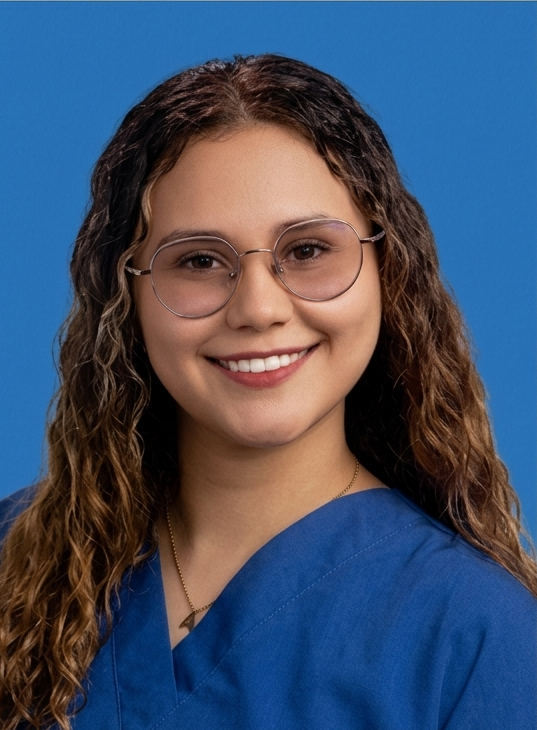 Vanessa L., Social Media Manager, Customer Support, Researcher, and Chief of Getting Things Done
